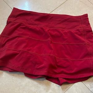 Lululemon pace rival skirt